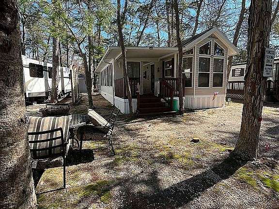 2nd image of 810 S Shore Rd #111