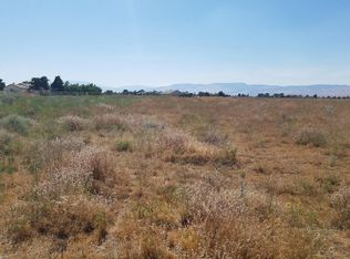 Abacus Ave, Lancaster, CA 93536