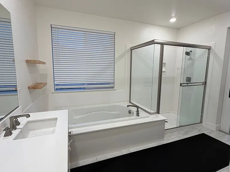 2478 Founders Pl — Photo 25