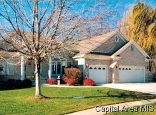 4108 Chandlerwood, Springfield, IL 62711