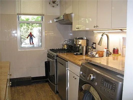 3rd image of 2030 E 57th St #95F