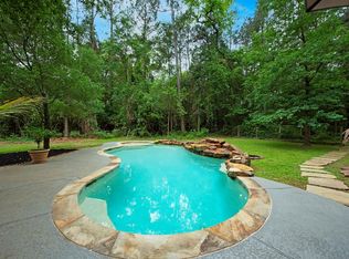 9520 Chasewood Blvd, Conroe, TX 77304