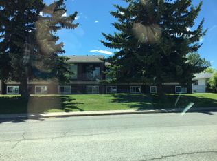 4813 54th St #2, Olds, AB T4H1G4