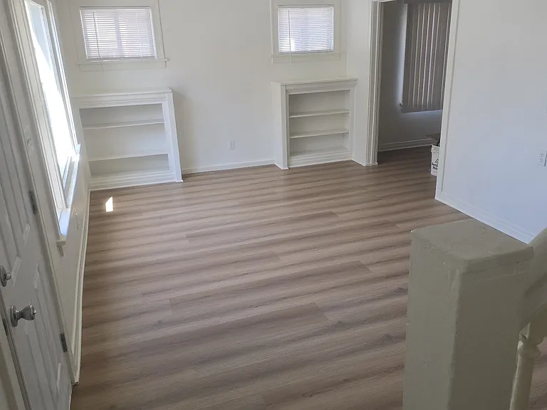 2640 S Manhattan Pl #2640 — Photo 2