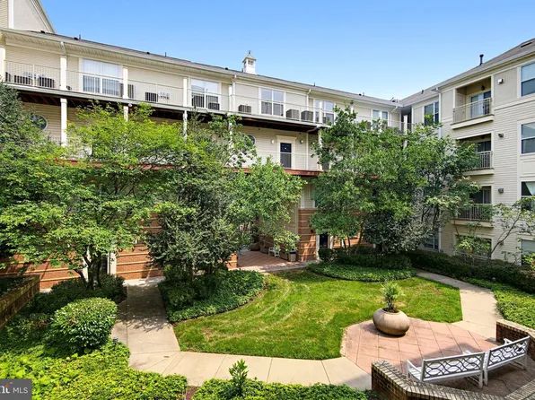 2791 Centerboro Dr APT 188, Vienna, VA 22181