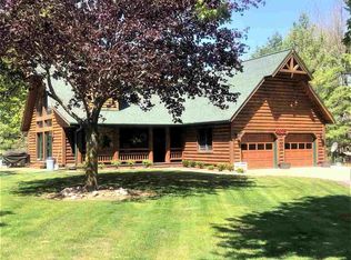 4825 Steelhead Run, Oconto, WI 54153