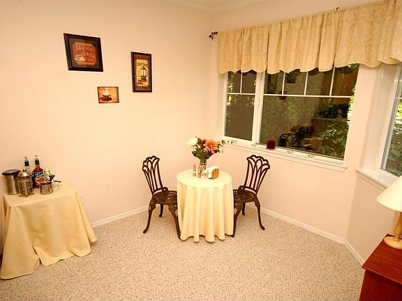5th image of 4714 Fairwood Blvd NE Unit 101