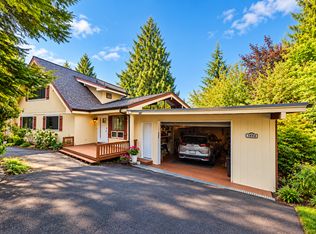 1894 Cliff Roadunit B Point, Roberts, WA 98281