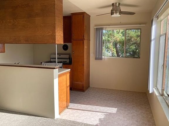 4th image of 6001 Hillandale Dr #1