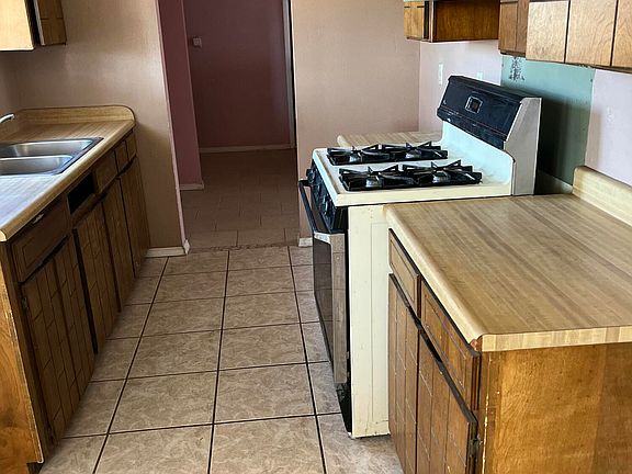 5th image of 9741 Penjamo Dr