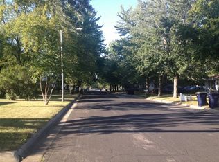 2202 S Marion Ave, Janesville, WI 53546