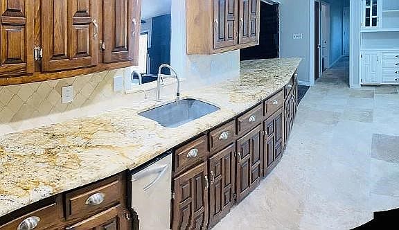 4th image of 9406 Hunters Creek Dr