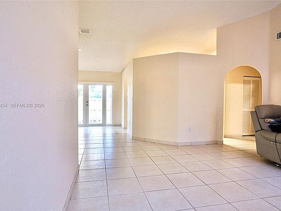 5th image of 9913 NW 31st St