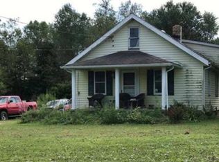 8430 Chapel St SE, Waynesburg, OH 44688