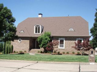 14100 Belle Pointe Dr, Little Rock, AR 72212