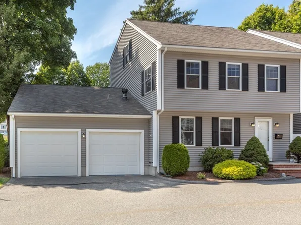 9 Fitch Ct #A, Wakefield, MA 01880