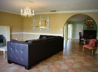 117 Seminole Ln, Boca Raton, FL 33487