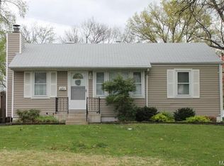 9301 Guthrie Ave, Saint Louis, MO 63134