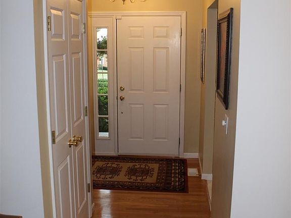 3rd image of 1665 Bannon Ct