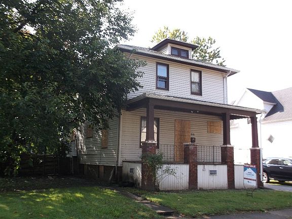 2nd image of 616 N Granger St