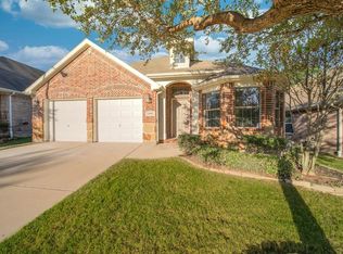 15705 Wheelhorse Trl, Roanoke, TX 76262
