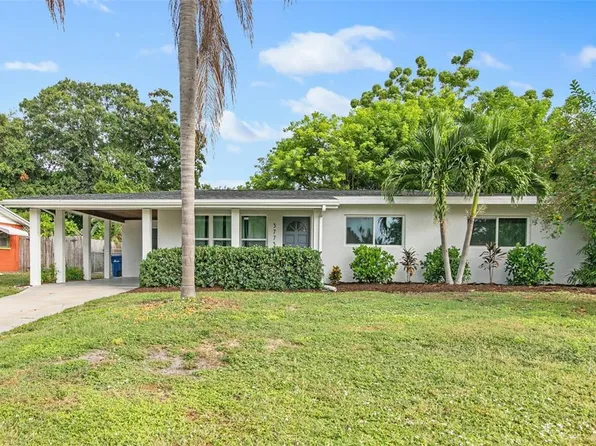 3775 Helene St, Sarasota, FL 34233