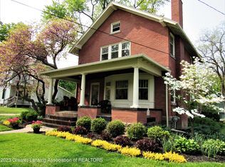 430 W Jefferson St, Grand Ledge, MI 48837