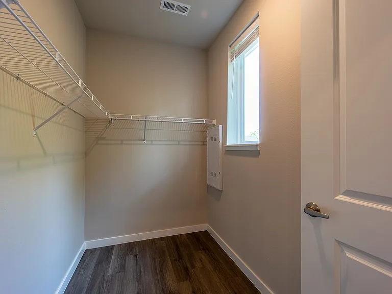 257 E Township St — Photo 23