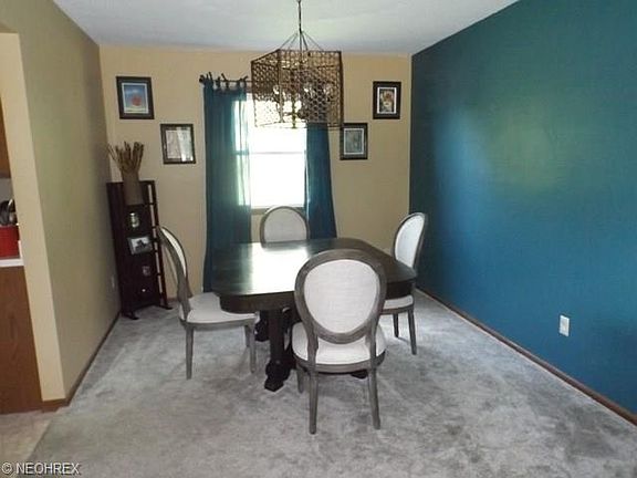 4th image of 1055 Deepwood Dr