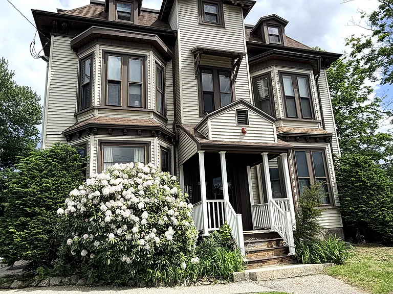 36 Pond St #1 — Photo 1