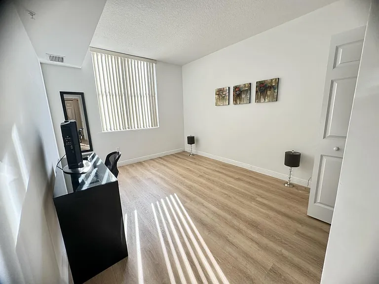 888 S Douglas Rd #1015 — Photo 17