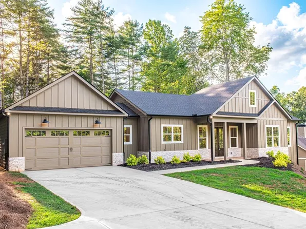 150 Red Maple Ln, Blairsville, GA 30512