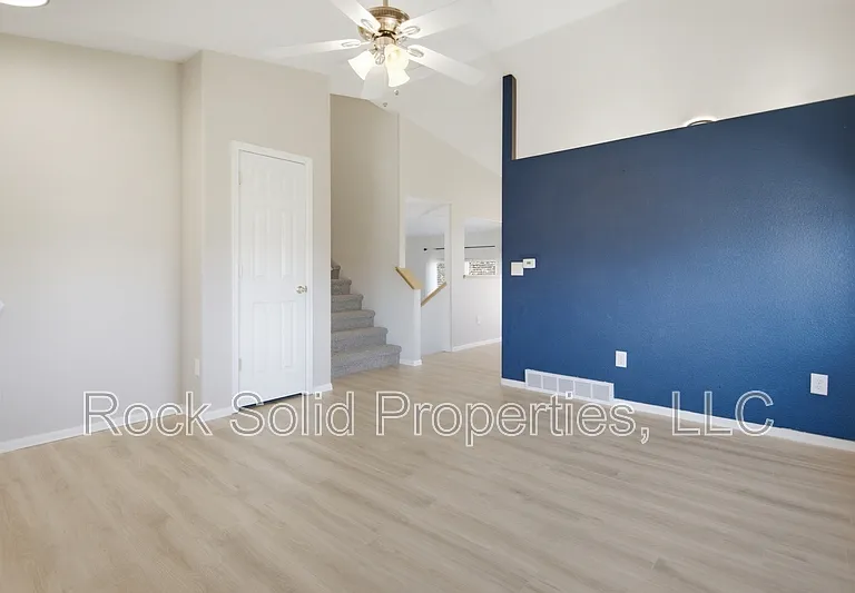 4804 Saddleback Dr — Photo 4