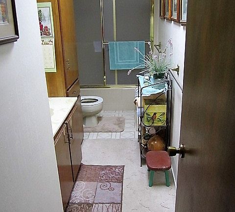 5th image of 1007 E Tascosa Ave