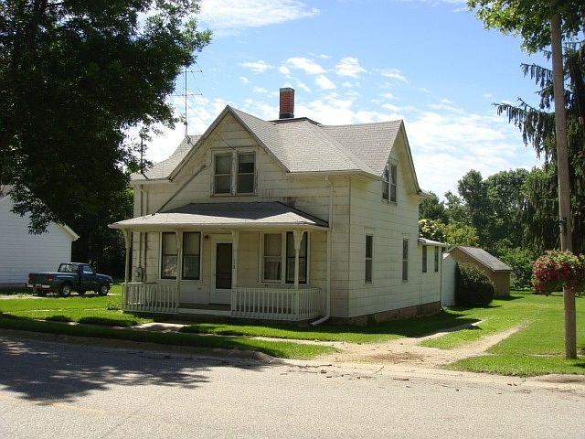 1st image of 112 Church St