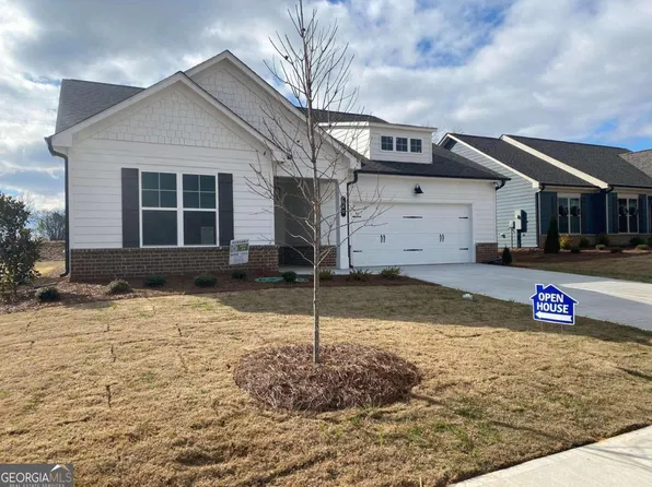 464 Glenside Dr, Jefferson, GA 30549