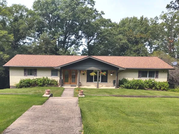 485 Hensley Hills Dr, Vienna, IL 62995