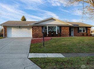 2317 Wrenside Ln, Dayton, OH 45440