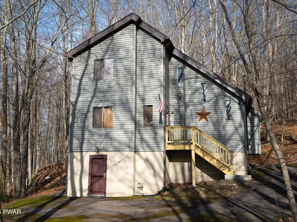 69 Woodview Ter, Lake Ariel, PA 18436