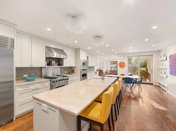 49 W 95th St, New York, NY 10025