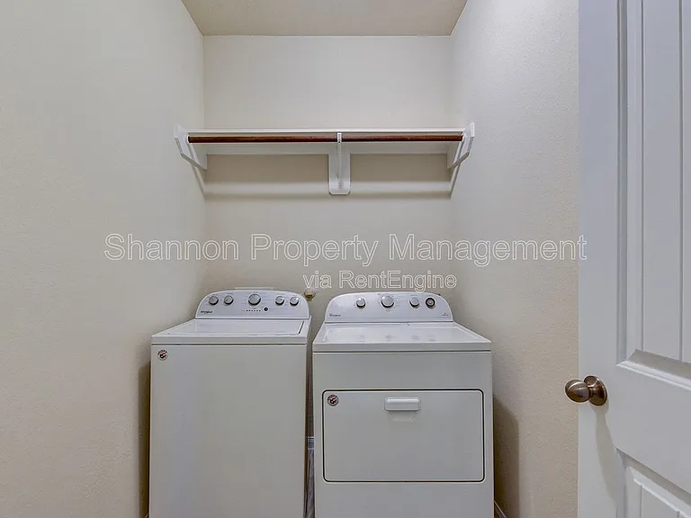 3719 Don Giovanni Pl — Photo 32