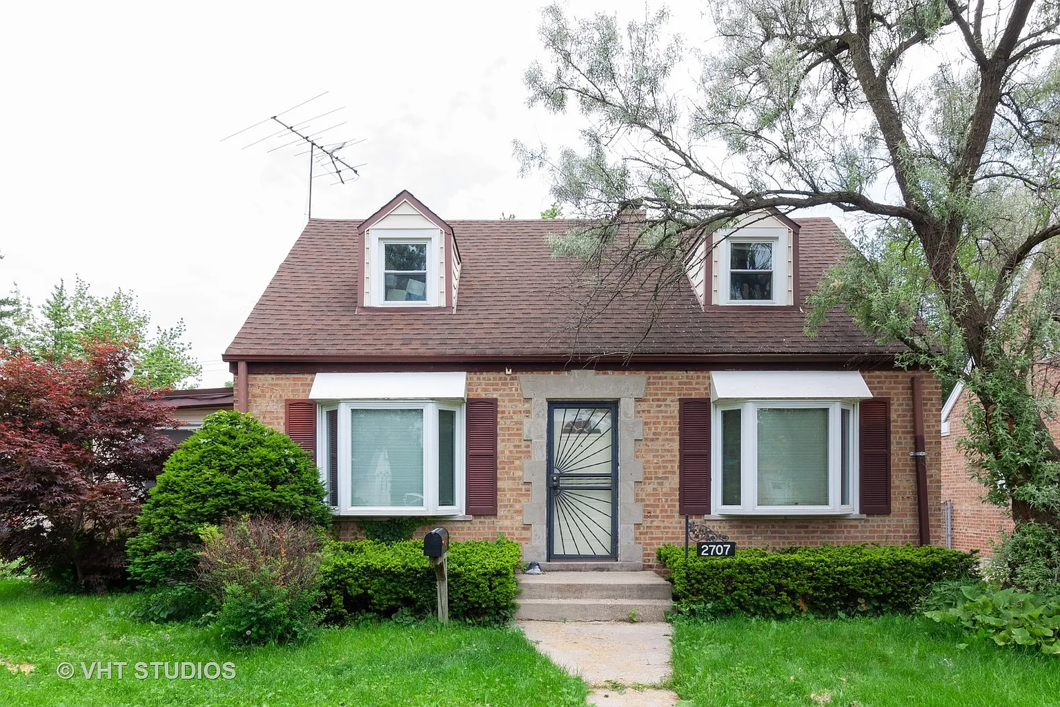 2707 Westbrook Dr photo 1