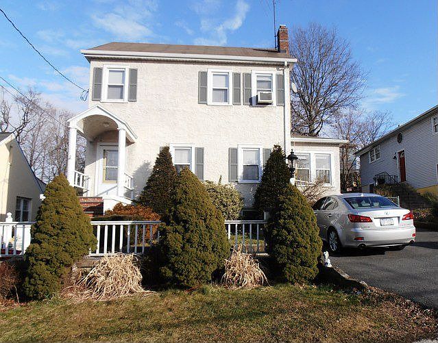 1st image of 52 N Goodwin Ave