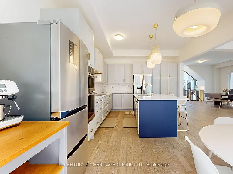 1409 Blackmore St — Photo 8