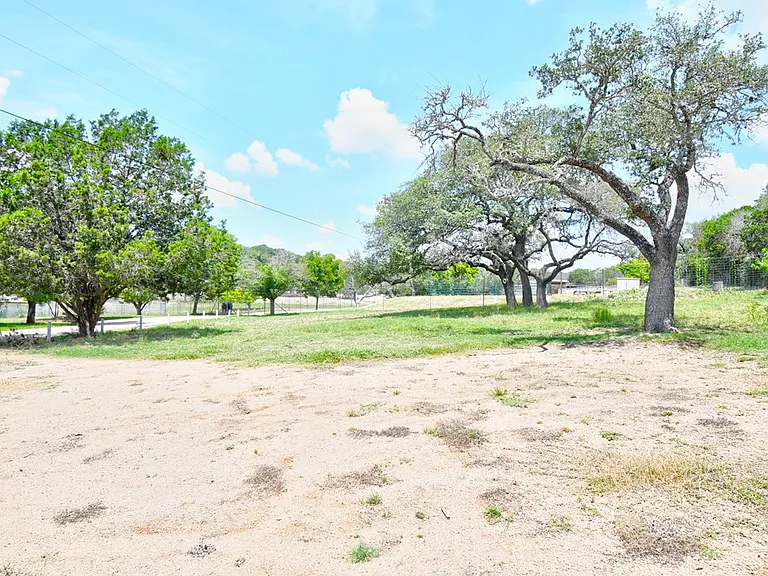 155B Nimitz Dr — Photo 26
