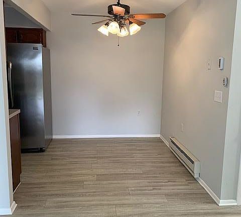 4th image of 5 Lafayette Dr #D