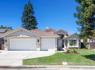 5642 W Beechwood Ave, Fresno, CA 93722