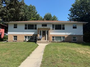 805 4th St SE #B, Waseca, MN 56093