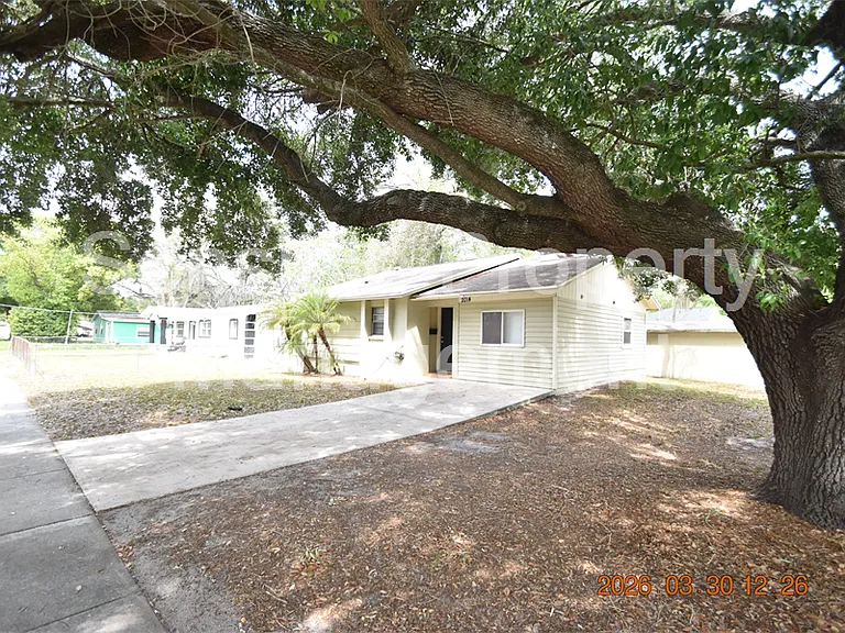 2014 E Linebaugh Ave — Photo 35