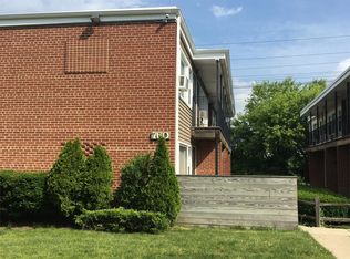 760 E 5th Ct APT G, Des Plaines, IL 60016